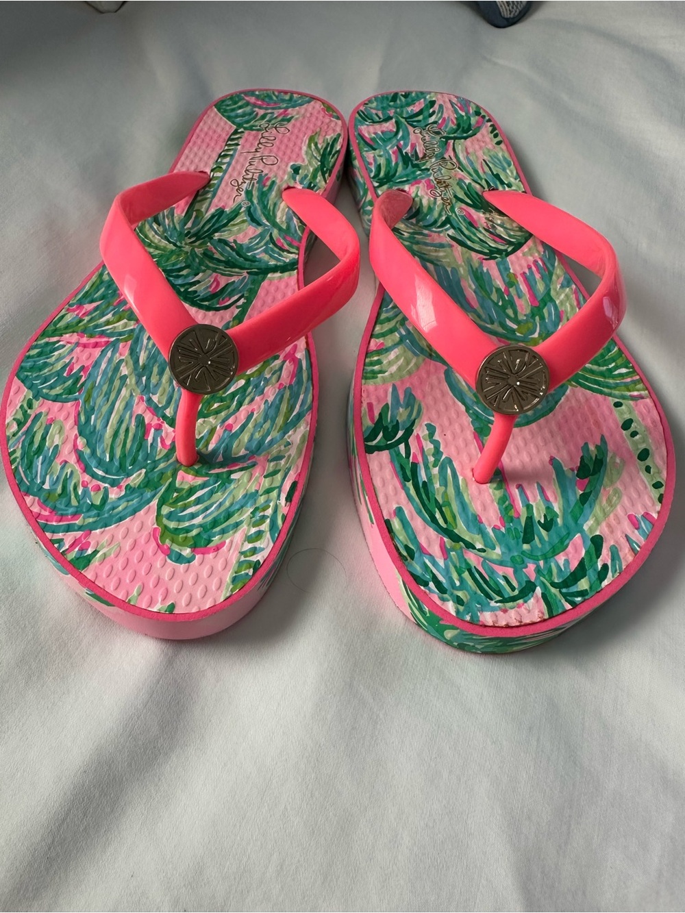 Lilly Pulitzer Suite Views Flip Flop Sandals